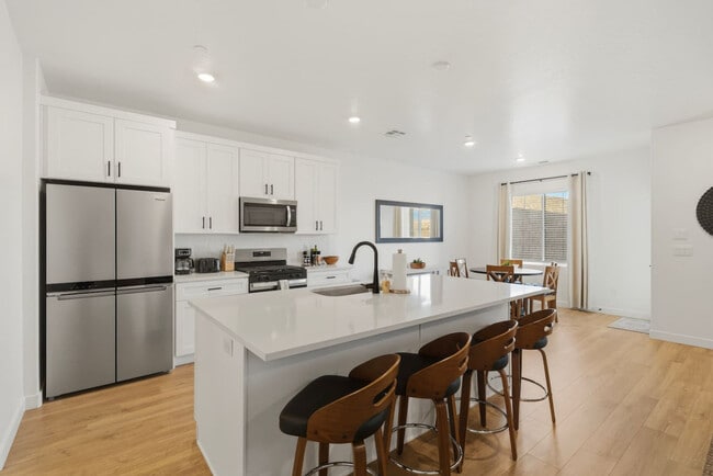 Photo - 1702 Ripple Rock Dr Unit ID1373715P