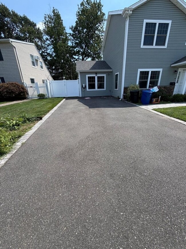 27 Shepherd Ln