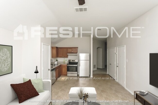 Photo - 9804 Crocker Dr