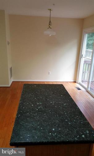 Photo - 2102 Racquet Pl