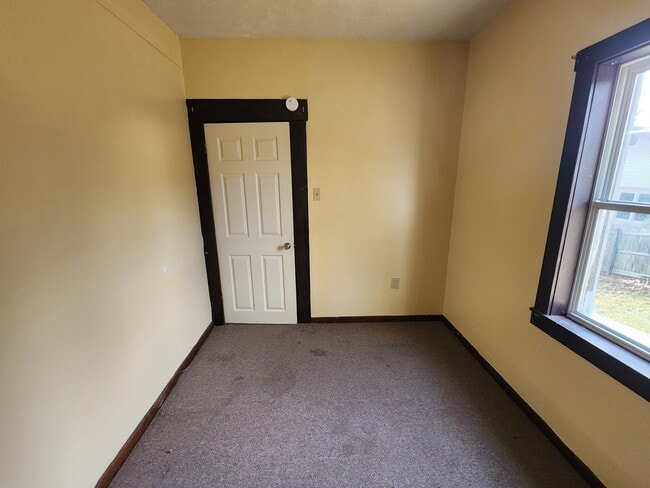 Photo - Benjamin st apt#2 Unit 2