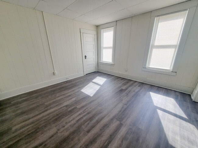 Photo - 1601 Liberty St Unit FrontUp