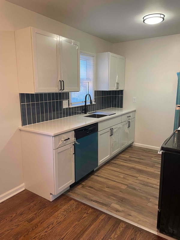 Photo - 822 Thornton St