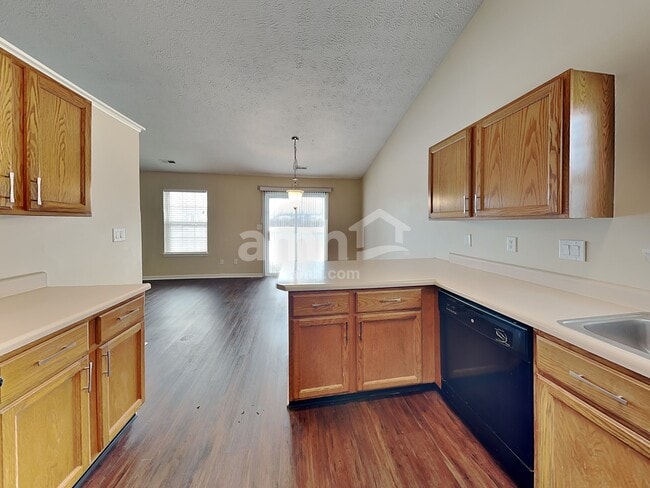 Photo - 6002 Candlewick Dr