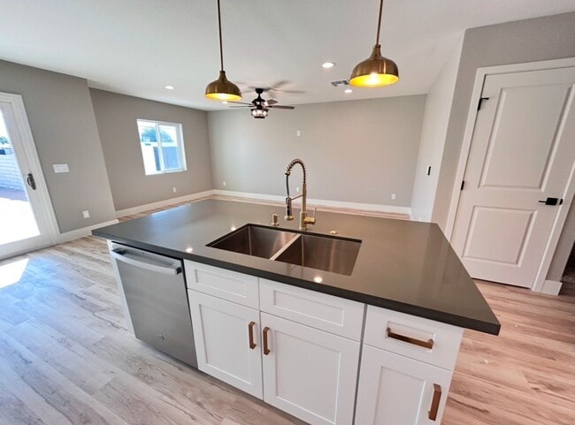 Photo - Beautiful New 3 Bedroom Phoenix home with Den/Loft! No HOA