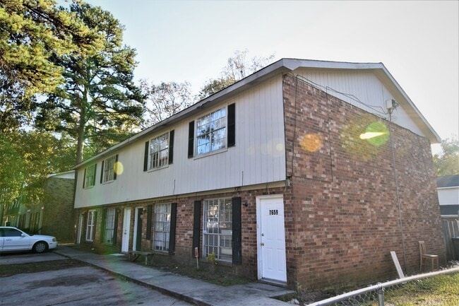 Photo - 7653 Hunters Ridge Ln