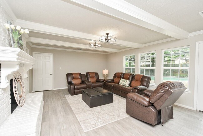 Photo - 1723 Big Horn Dr