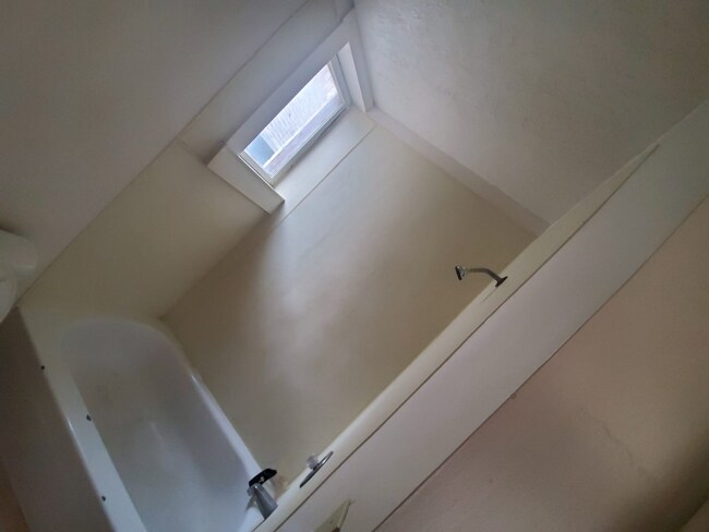 Photo - 1 Br Apartment on 28th St.