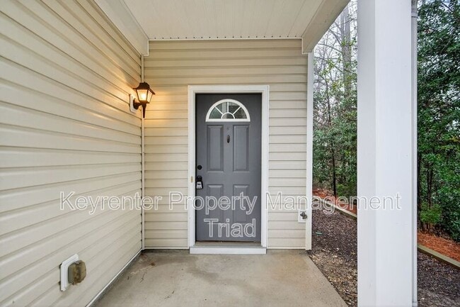 Photo - 2 Bluestone Lane