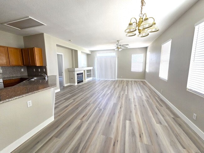 Photo - 7904 Canyon Grove Ct