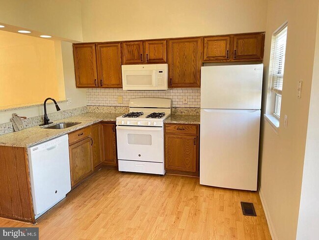 16150 Taconic Cir