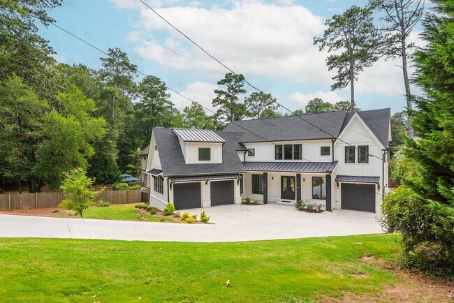Photo - 4056 Ashford Dunwoody Rd NE