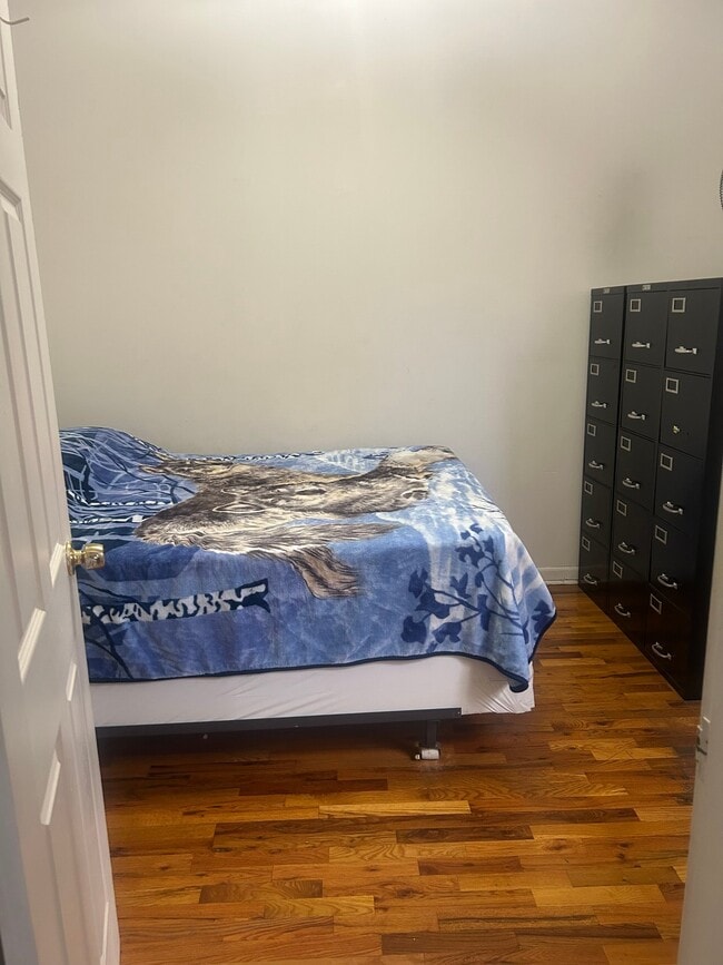 432 E 156th St Unit 2