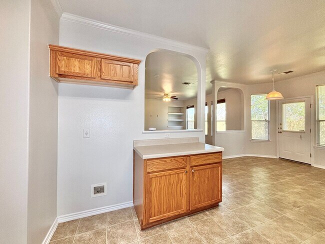 Photo - Spacious 3 bedroom home!