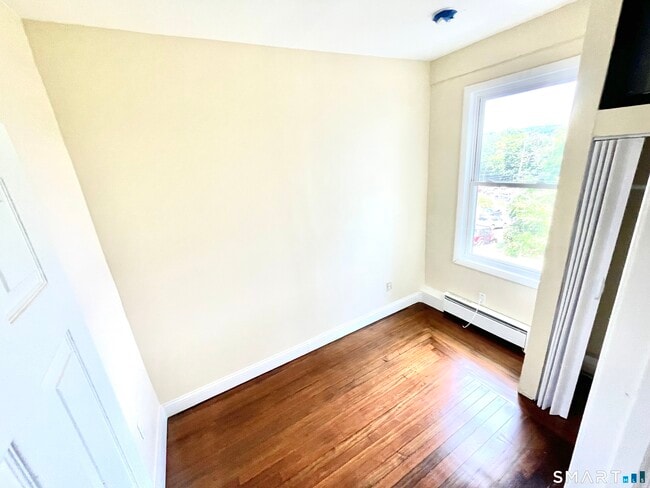 Photo - 1015 W Main St Unidad 2M