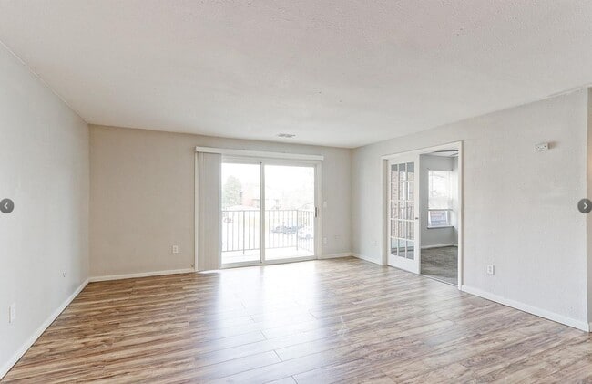 Photo - Well maintained Condo Westminster Unit 203