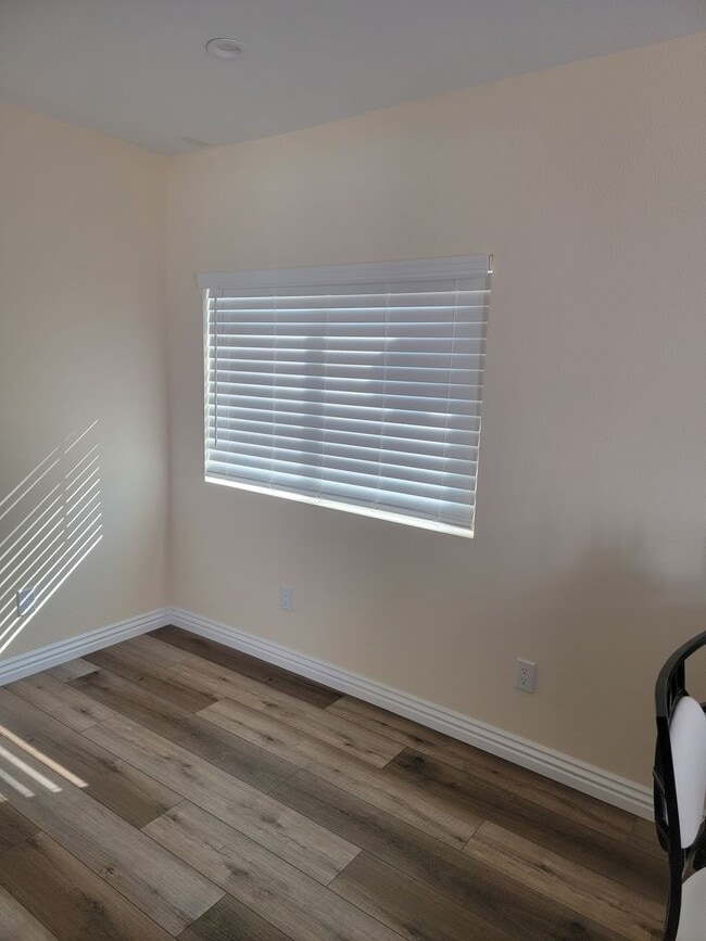 710 N Lamarr St Unit B