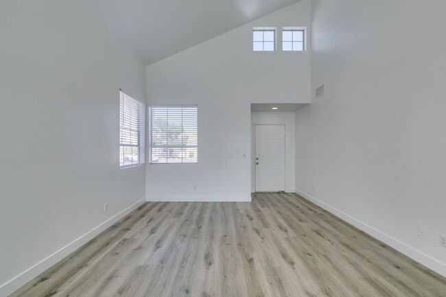 Photo - NORTH SHORES REFRESHED 2 STORY HOME WITH FIREPLACE AND LARGE BACKYARD