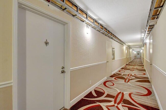 Photo - 531 N Ocean Blvd