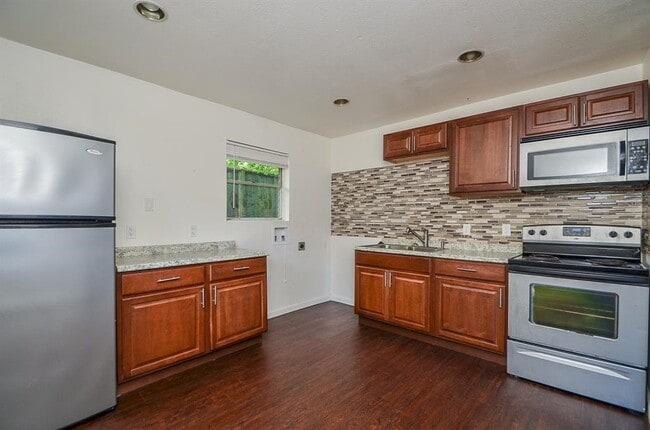 Photo - 7521 Bauman Rd