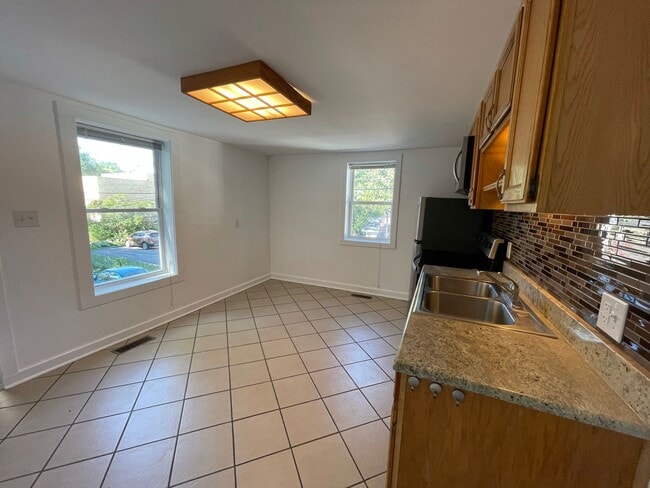 Photo - 212 E Washington St Unidad 212 E. Washington Upper