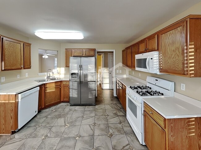 Photo - 2069 Prescott Way