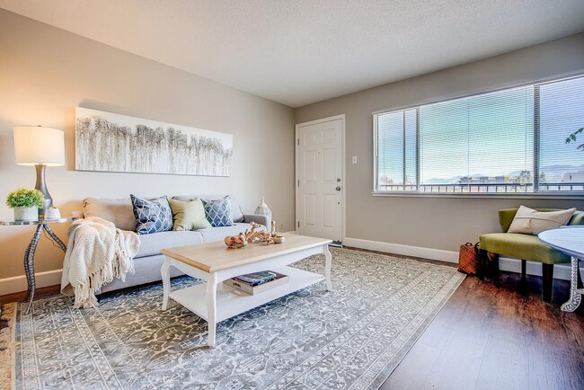 Photo - Hillside Terrace