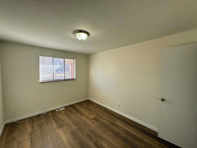 Photo - 9275 E 14th Ave