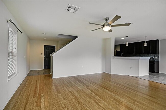Photo - 6516 Alum Rock Cove
