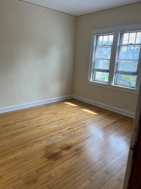 Photo - 1659 N Warren Ave Apartments Unit upper