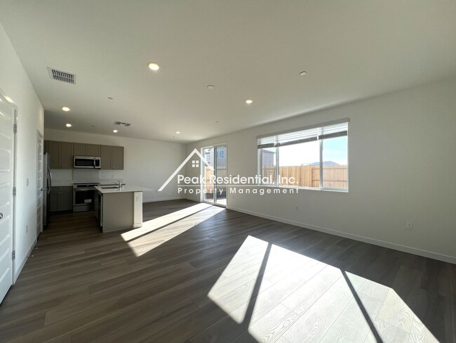 Photo - Brand New 4bd/2.5a Elk Grove Home-Must See!