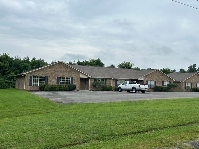 Building Photo - 100-132 Williams Rd Unit 102