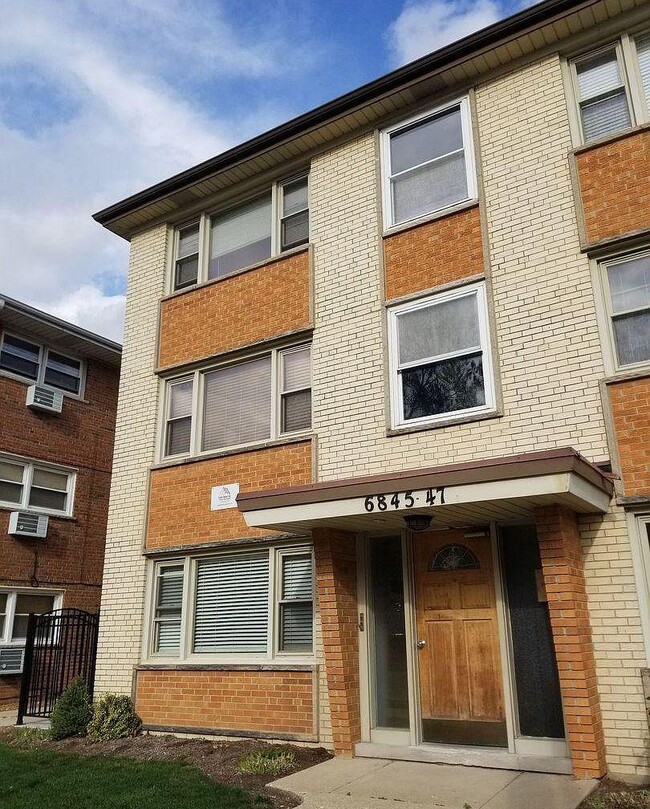 Photo - 6845 N Northwest Hwy Condo