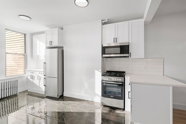 Photo - 216 Madison St Unidad 5