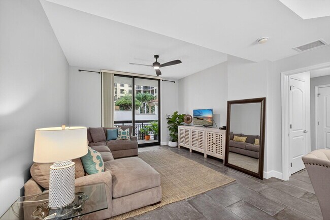 Photo - 801 S Olive Ave Unit 614
