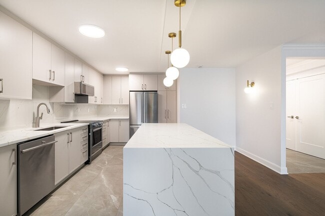 Photo - 3455 Drummond St Unité 508