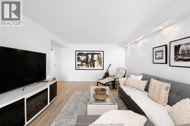 Photo - 150 PARK 1807 Park Unit 1807