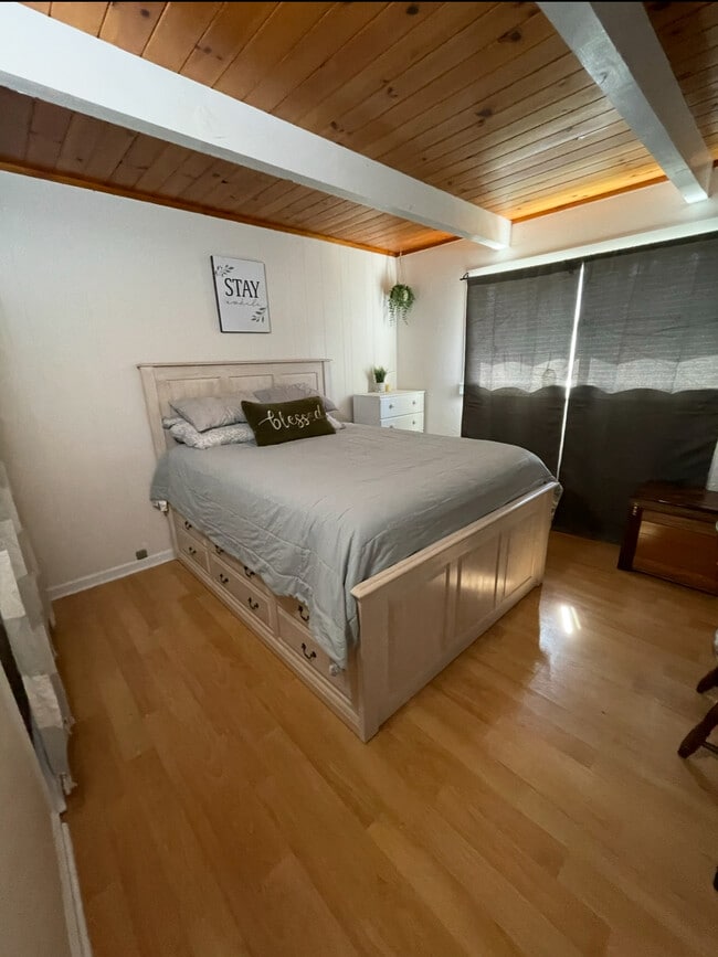 Photo - 20586 Kings Ct