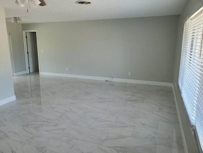 Photo - 1257 NE Sago Dr