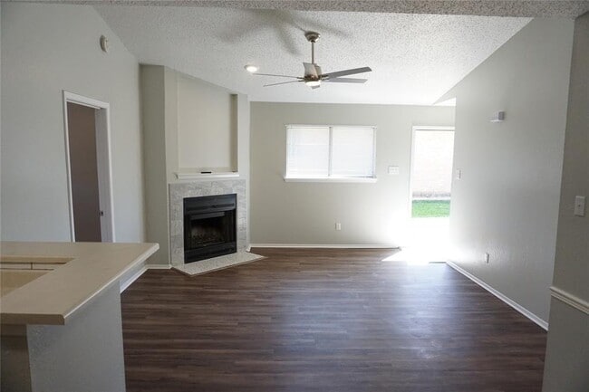 Photo - 1615 Whirlwind Trail