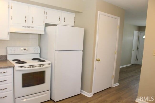 Photo - 2555 Stanley Ct
