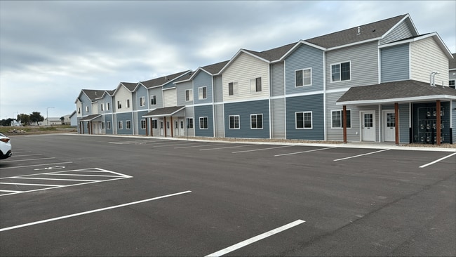 Windom Landing - Windom Landing Apartments