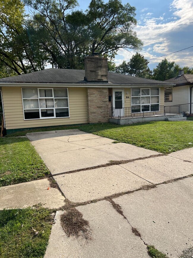 816 Illinois Ave Rental House Rental in Rockford, IL