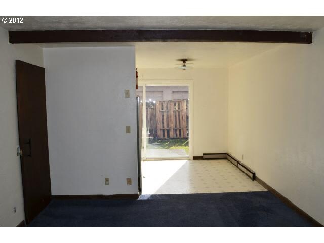 Foto del edificio del interior - 777 Hemlock Ave