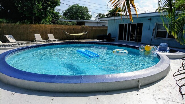 Photo - 1208 NW 1st Ave