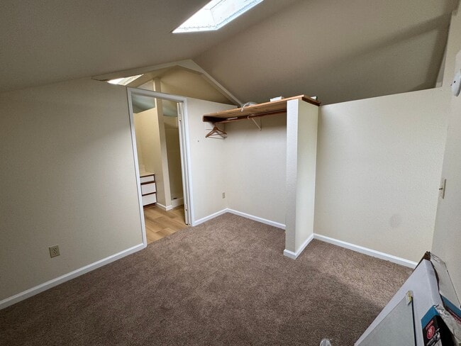 Photo - 1590 Solomon Rd