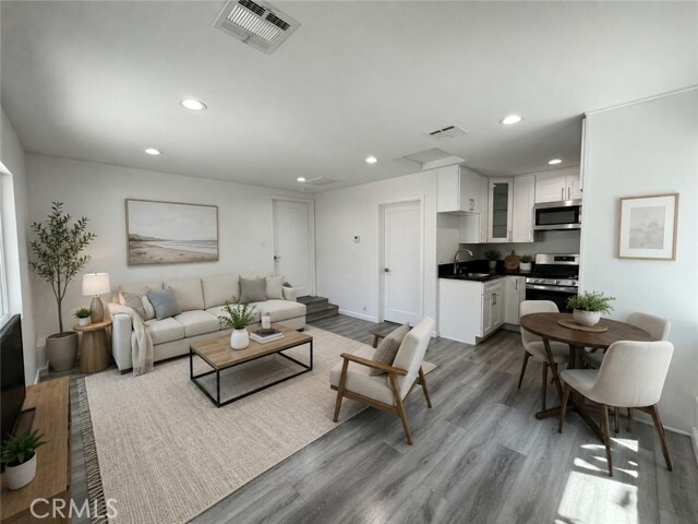 Photo - 6201 Goodland Ave