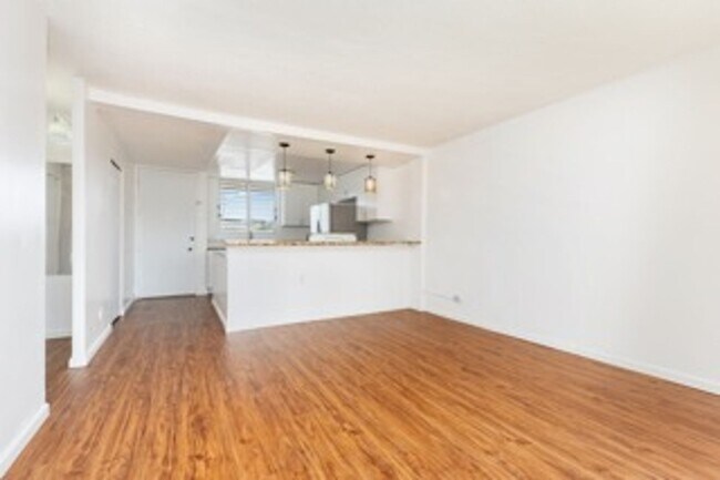 Photo - Move-In Ready Salt Lake Condo – Freshly Up... Unit 204