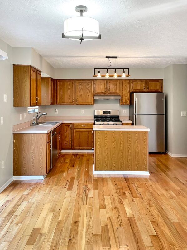 Photo - 2423 Rock Creek Ct