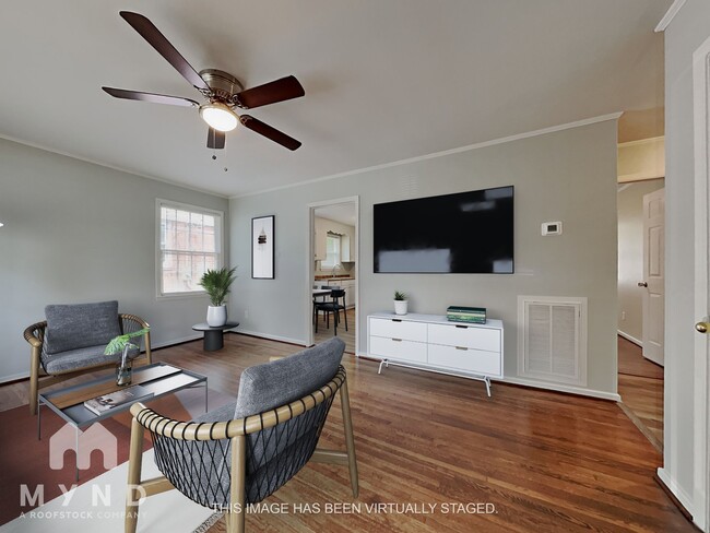 Photo - 1828 Brownstone St